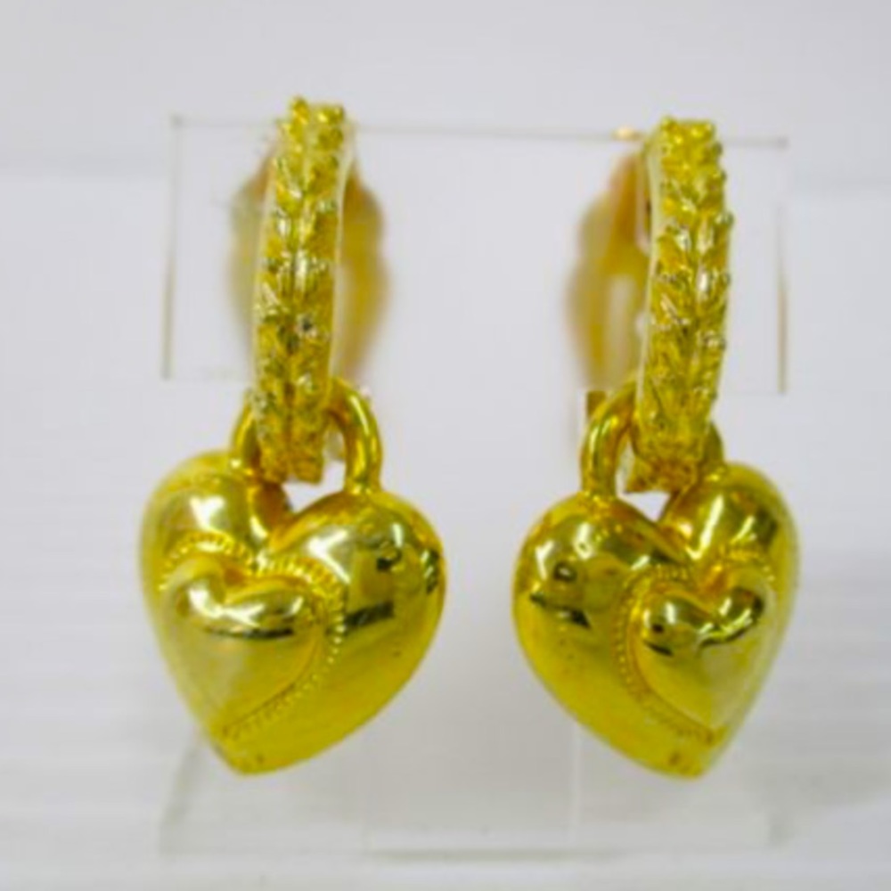Givenchy gold earrings💫